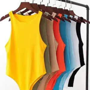 Twist Front Longline Tank Top — Seamless Yoga & Gym Vest