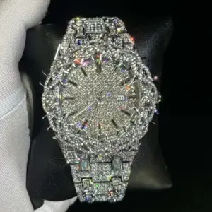 Full Diamond Men's Quartz Watch — Hip Hop Style, Luminous