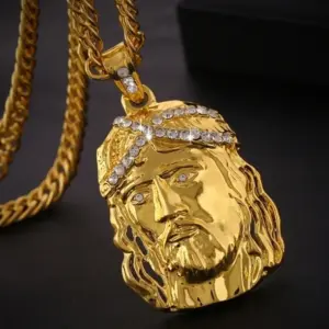 Vintage Jesus Head Pendant Necklace — Christian Ice Crystal