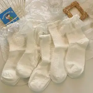 Lolita Bow Lace Socks — White, Middle Tube, Japanese Style