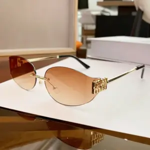 Rimless Oval Sunglasses — UV400 Gradient Black Lenses, Metal Frame