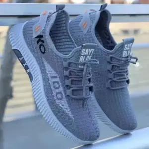Breathable Mesh Low-Top Shoes — Non-Slip