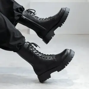 High-Top Motorcycle Boots — Men's