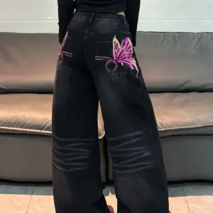 Butterfly Embroidery Wide-Leg Jeans — Black, Women's